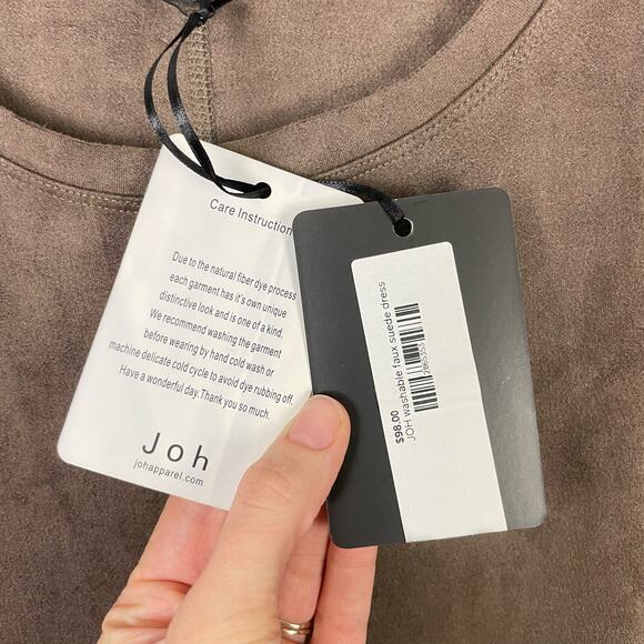 Joh | NWT Aurora Brown Vegan Suede Long Sleeve Round Neck Dress with Pockets - Picture 7 of 10